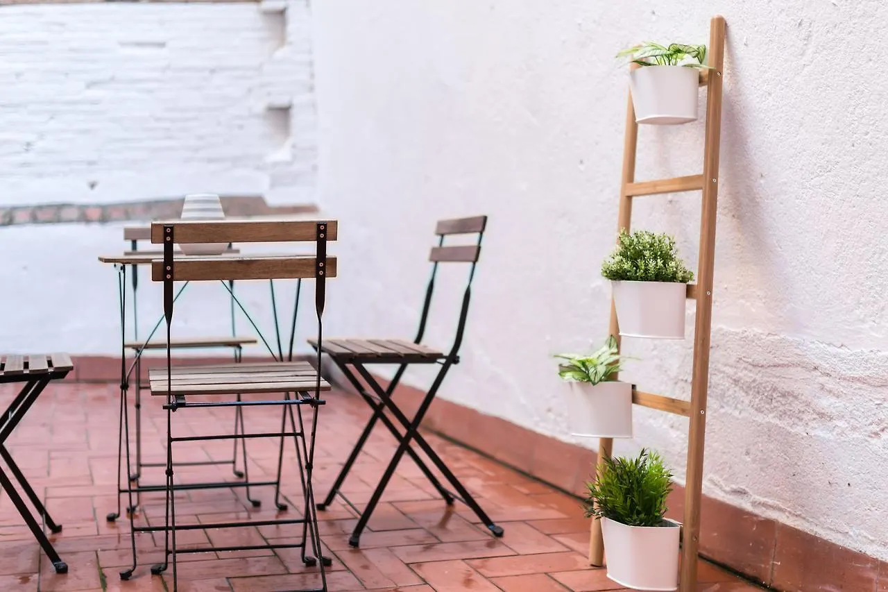 Flateli Girona City Center 2 location