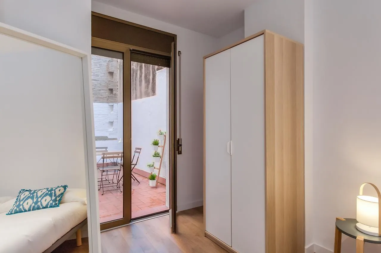 Flateli Girona City Center 2 0*,  Spanje